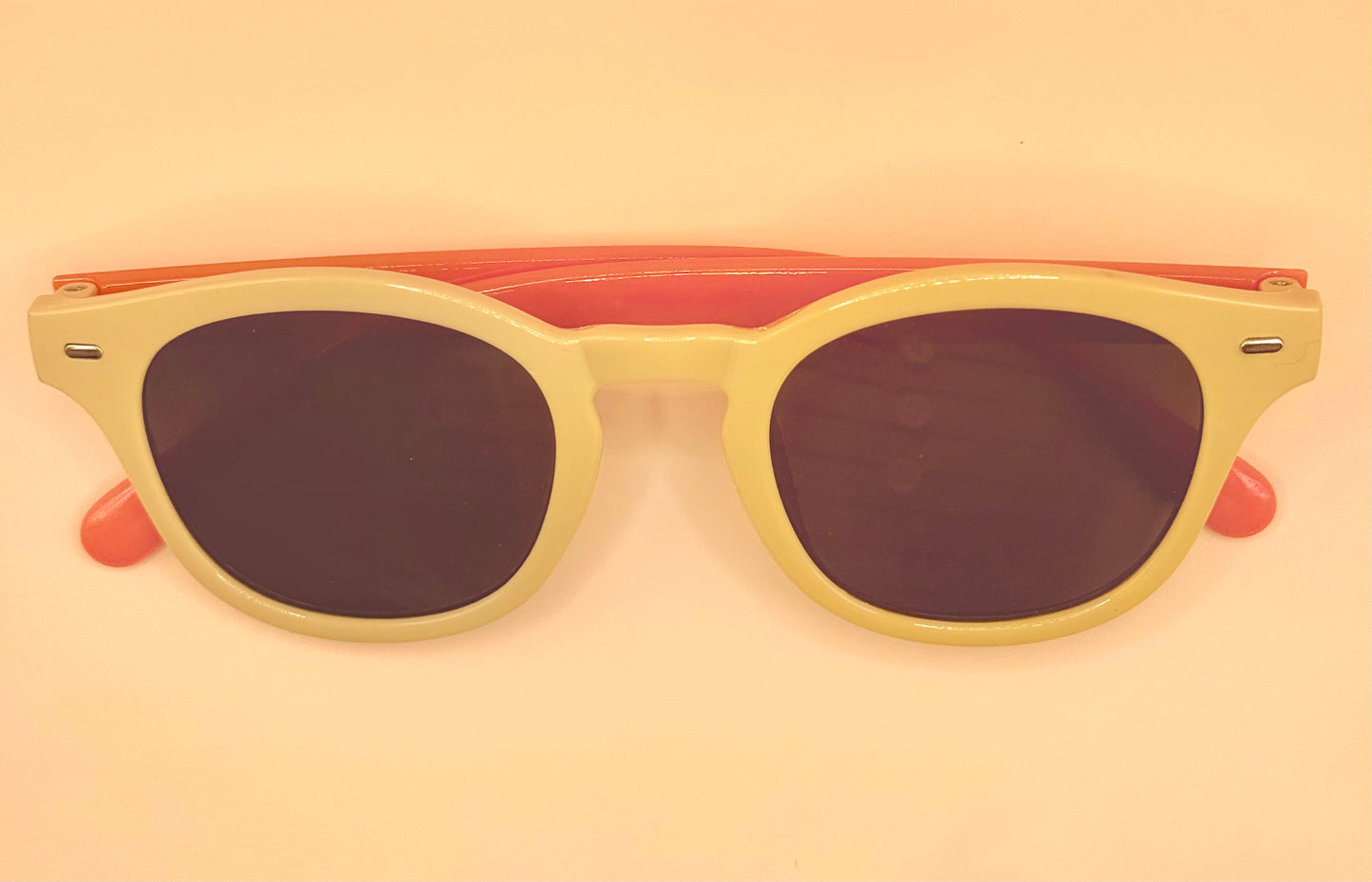 kids sunglasses
