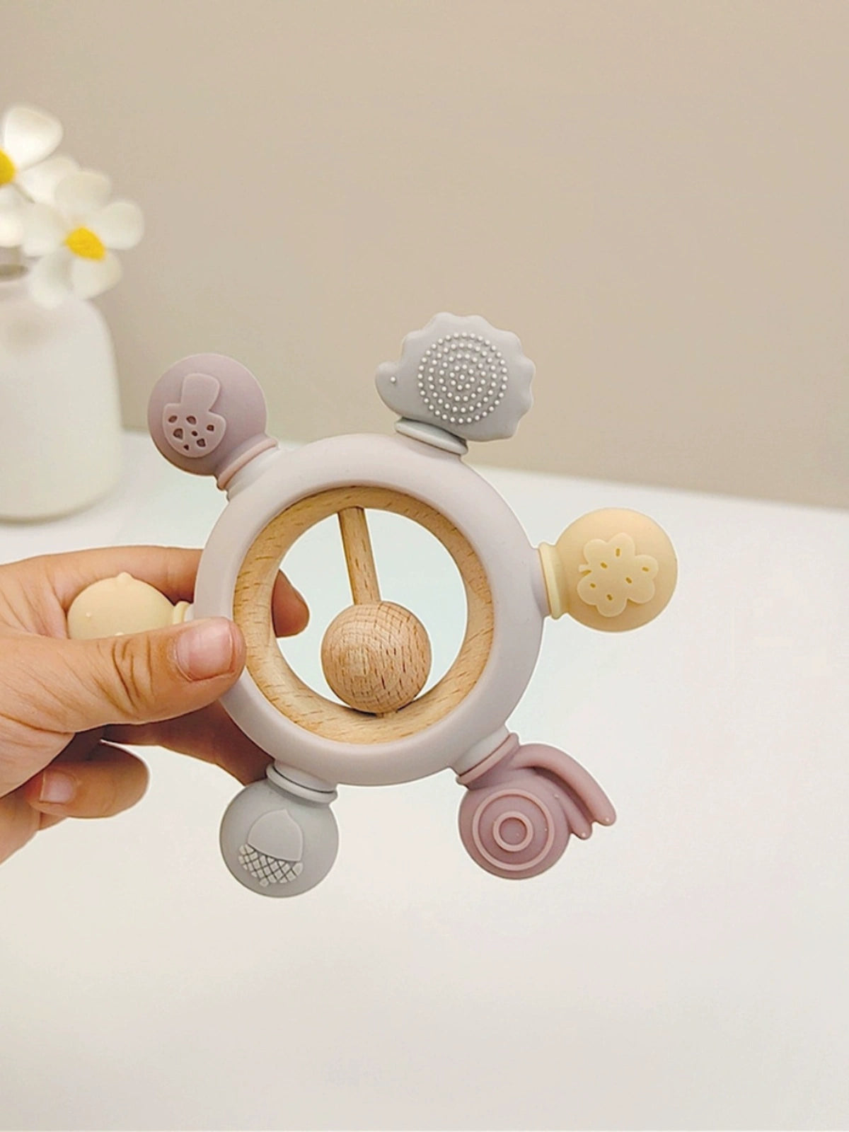 Baby Silicone Beech Teether Baby's Holding Ball Rattle Prevent Hand Sucking Grip Training Happy Bite Molar Rod