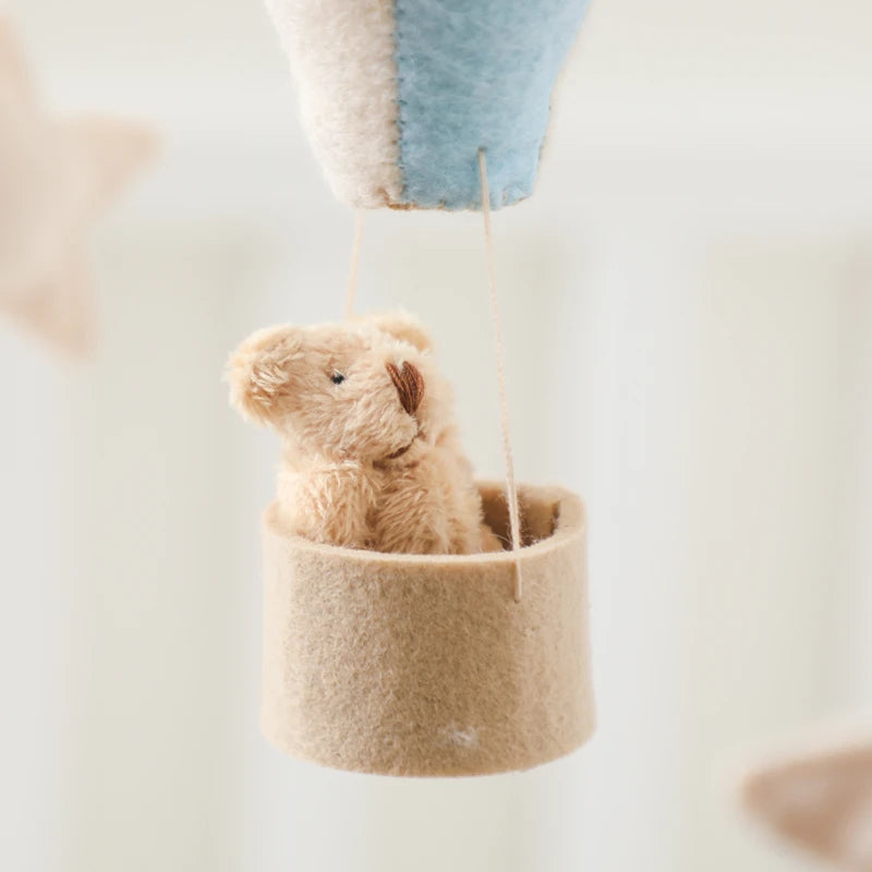 Baby Crib Mobile Bed Bell Soft Felt Hot Air Balloon Wind Chime Pendant Bed Bell Wooden Newborn Comfort Bed Bell Toys Baby Gift