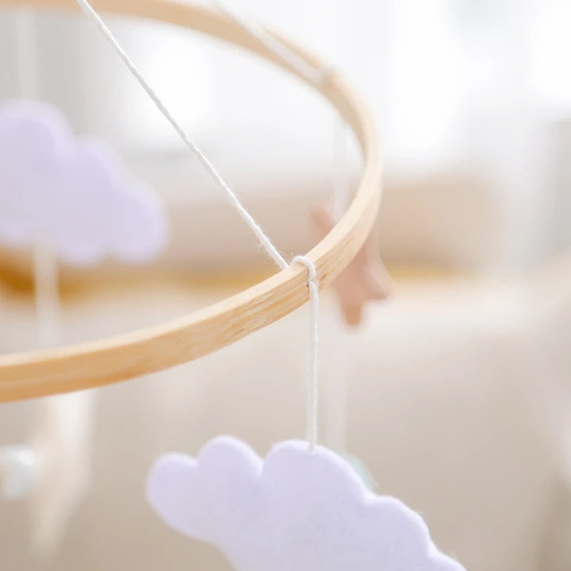 Crib Mobile Holder Rattles Toys Wooden Moon Stars Astronaut Bed Bell Toys Newborn Comfort Crib Bracket Bed Bell Toys Baby Gifts