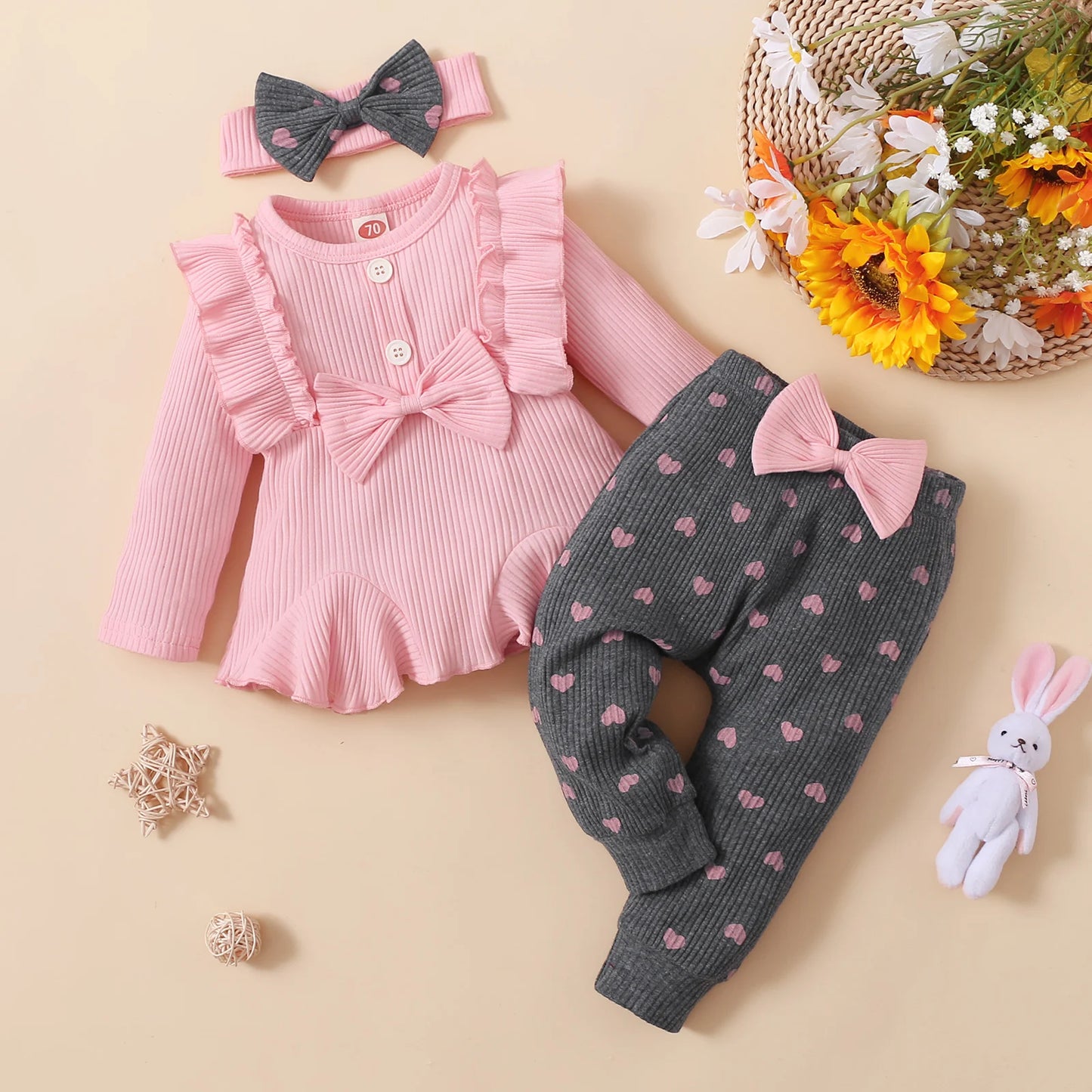 Newborn Baby Girls Clothes Set Pink Toddler Ruffle Tops Heart Print Bow Trousers Princess Casual Infant Outfits Clothes Suit
