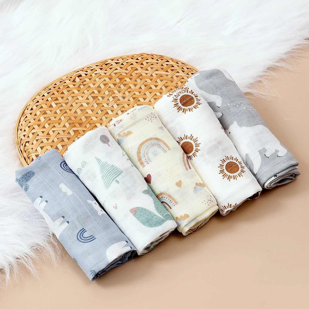 Happyflute 60x60CM Muslin Square Towels Set for Baby-5PCS Soft Bamboo Cotton Gauze Wipes for Face And Bath Newborn Bibs Included