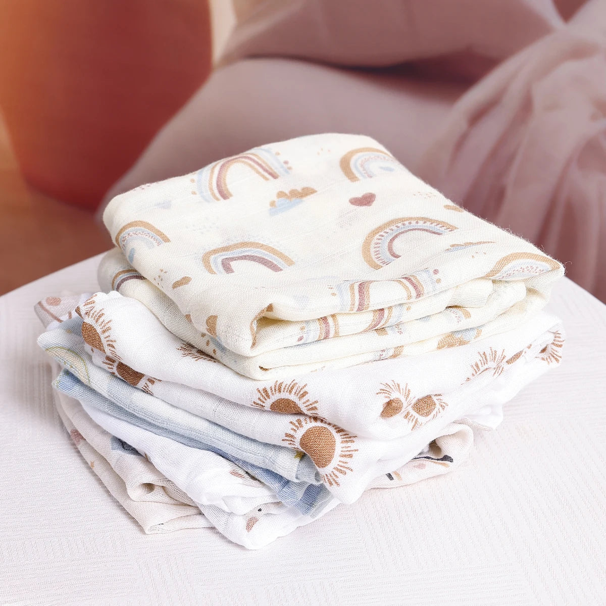 Happyflute 60x60CM Muslin Square Towels Set for Baby-5PCS Soft Bamboo Cotton Gauze Wipes for Face And Bath Newborn Bibs Included