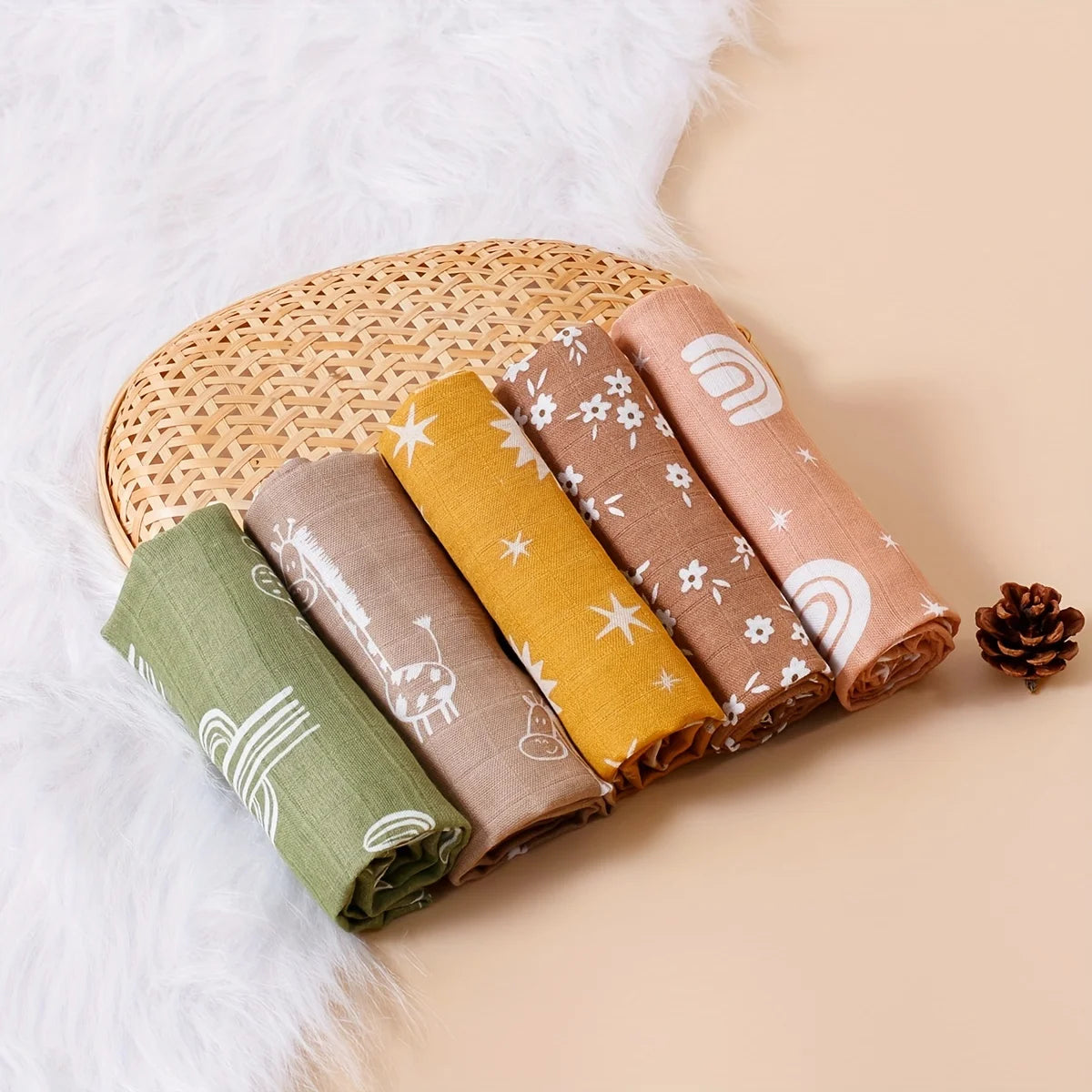 Happyflute 60x60CM Muslin Square Towels Set for Baby-5PCS Soft Bamboo Cotton Gauze Wipes for Face And Bath Newborn Bibs Included