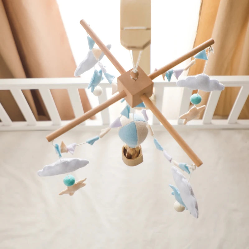Baby Crib Mobile Bed Bell Soft Felt Hot Air Balloon Wind Chime Pendant Bed Bell Wooden Newborn Comfort Bed Bell Toys Baby Gift