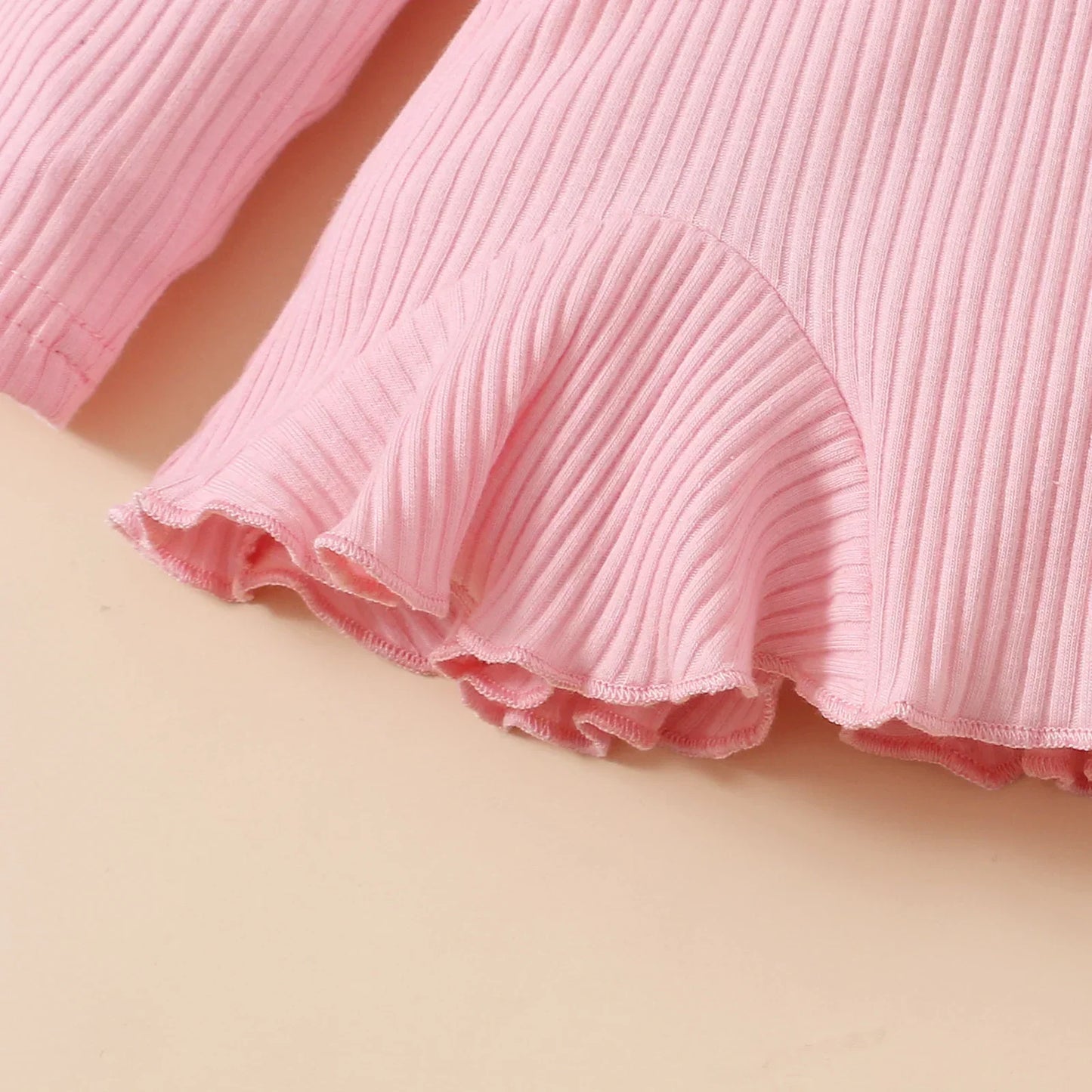 Newborn Baby Girls Clothes Set Pink Toddler Ruffle Tops Heart Print Bow Trousers Princess Casual Infant Outfits Clothes Suit