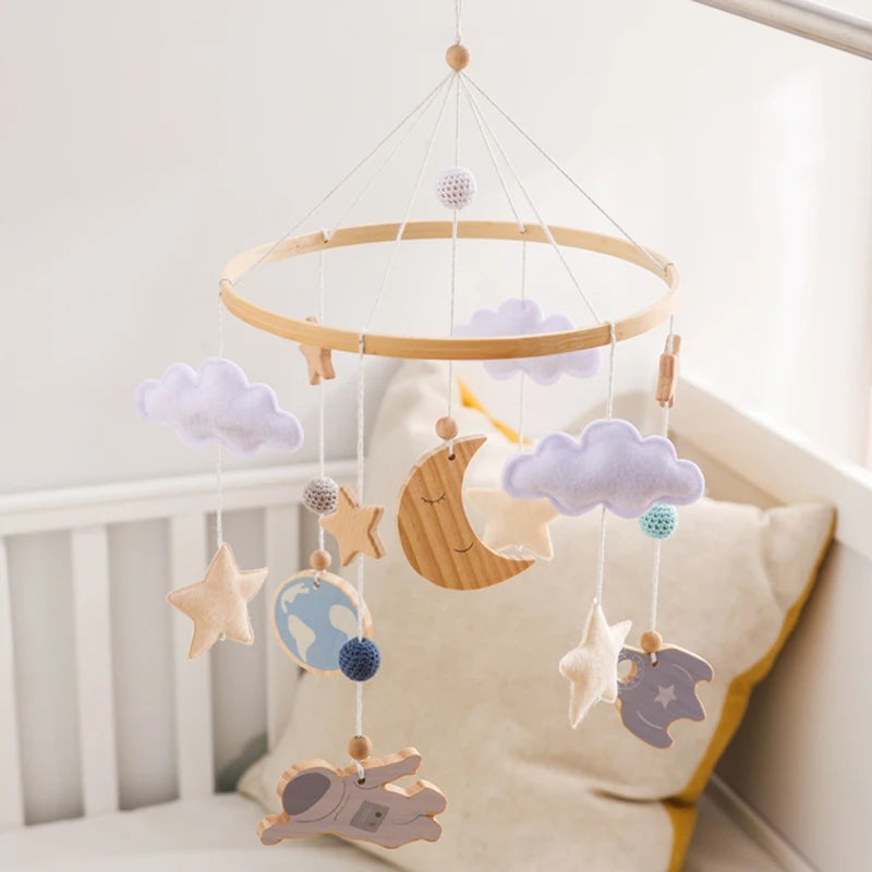 Crib Mobile Holder Rattles Toys Wooden Moon Stars Astronaut Bed Bell Toys Newborn Comfort Crib Bracket Bed Bell Toys Baby Gifts