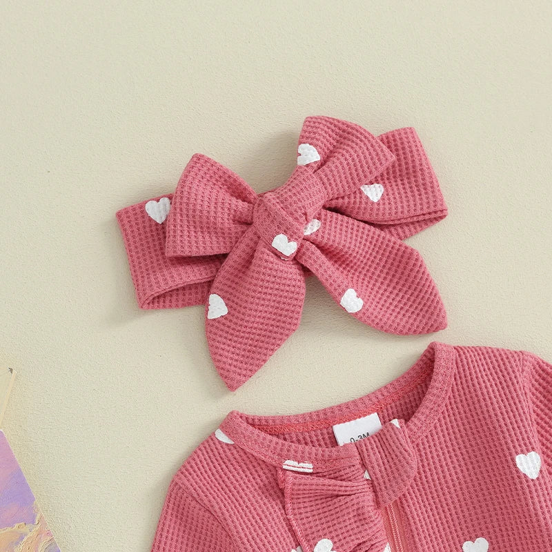 Pudcoco Baby Girls Foot Cover Jumpsuit Long Sleeve Crew Neck Heart Print Ruffle Zipper Footies with Headband 0-6M