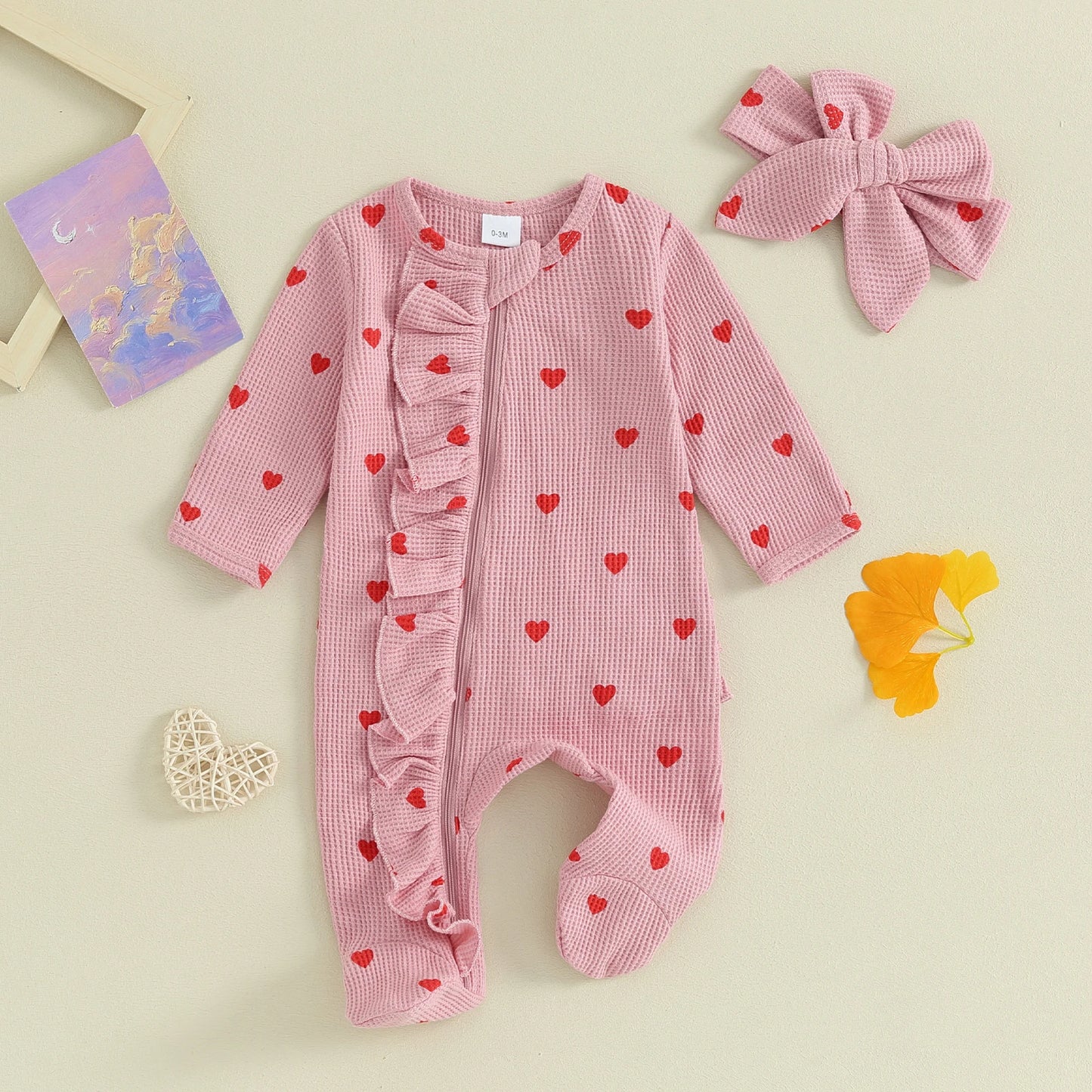 Pudcoco Baby Girls Foot Cover Jumpsuit Long Sleeve Crew Neck Heart Print Ruffle Zipper Footies with Headband 0-6M