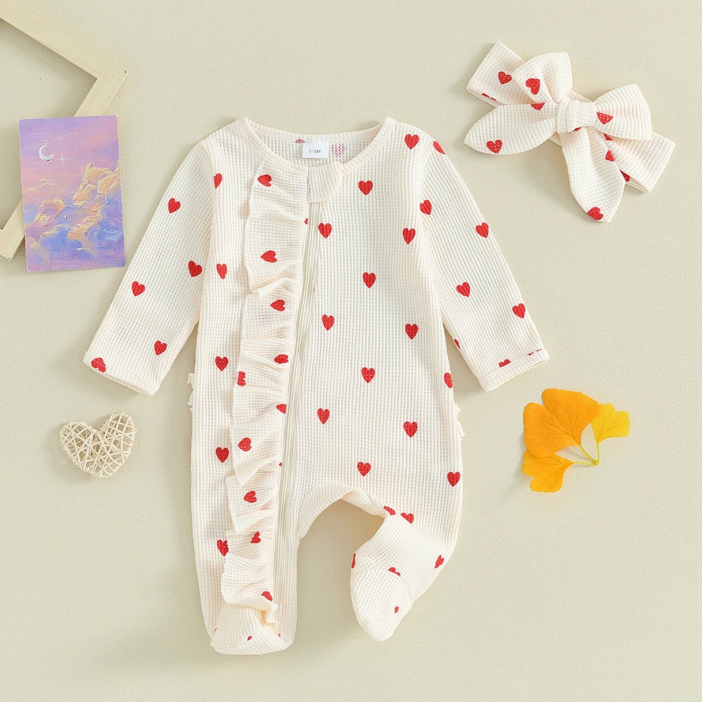Pudcoco Baby Girls Foot Cover Jumpsuit Long Sleeve Crew Neck Heart Print Ruffle Zipper Footies with Headband 0-6M