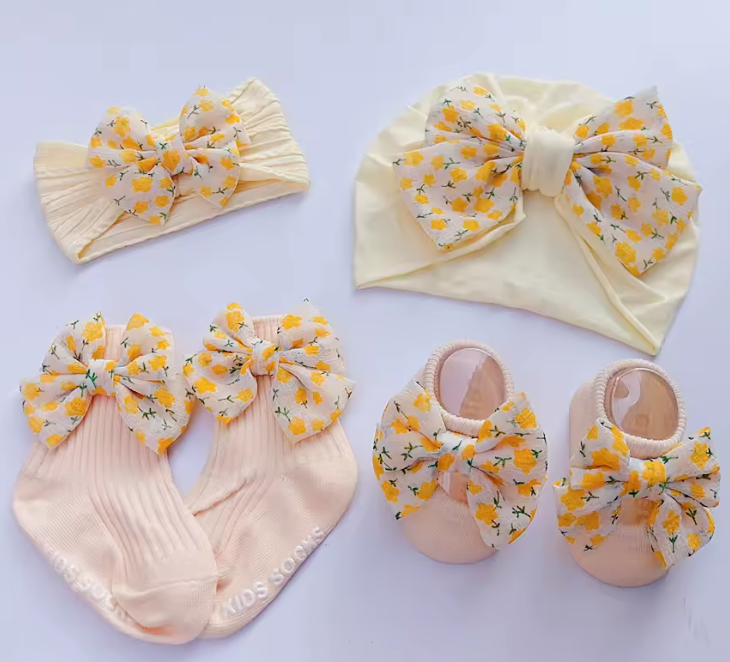 Newborn Baby Socks and Headband Set Cute 3d Bow Baby Hat Socks Set